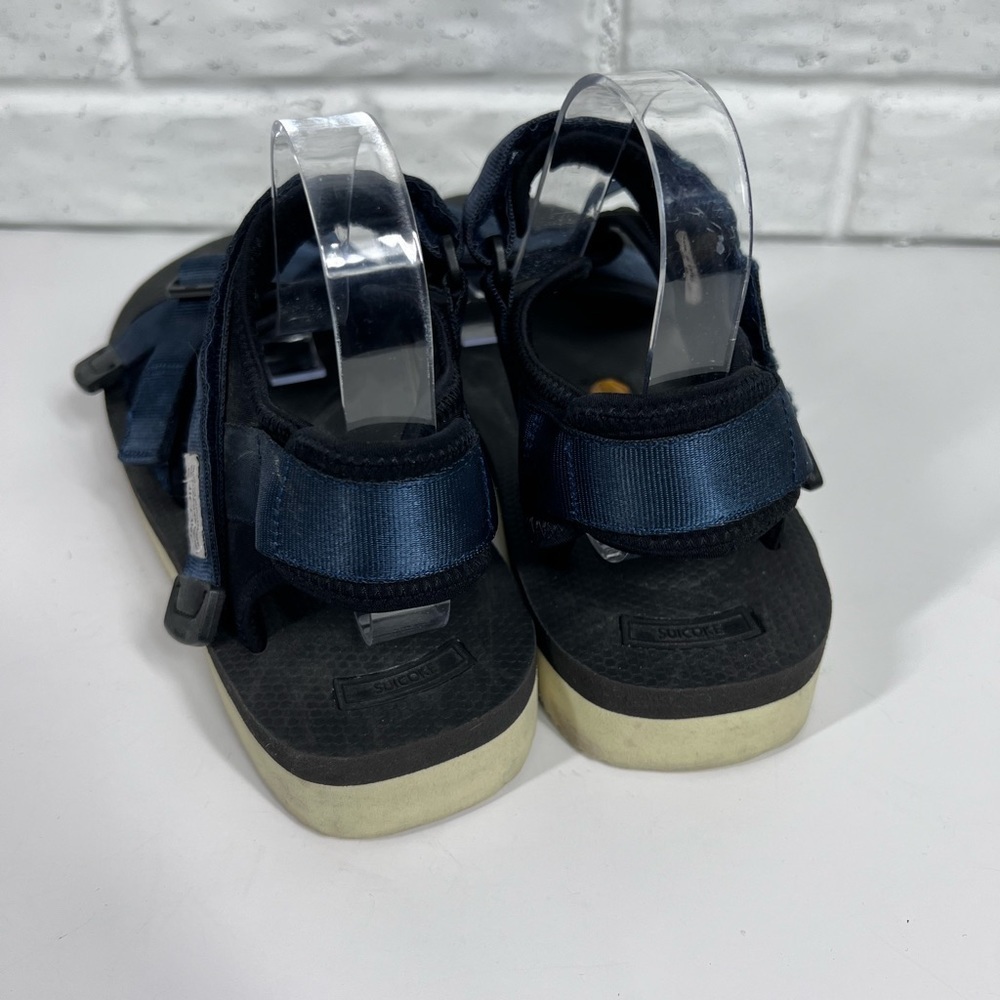 SUICOKE Navy Kisse-V Men’s Blue Strap Sandals | Viabram Sole | Revolve - Picture 3 of 7